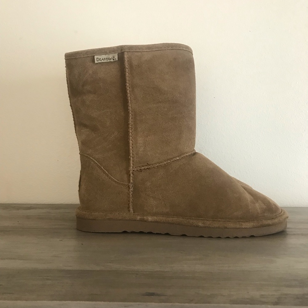 Bearpaw Beige Shearling Boots 10 11 New